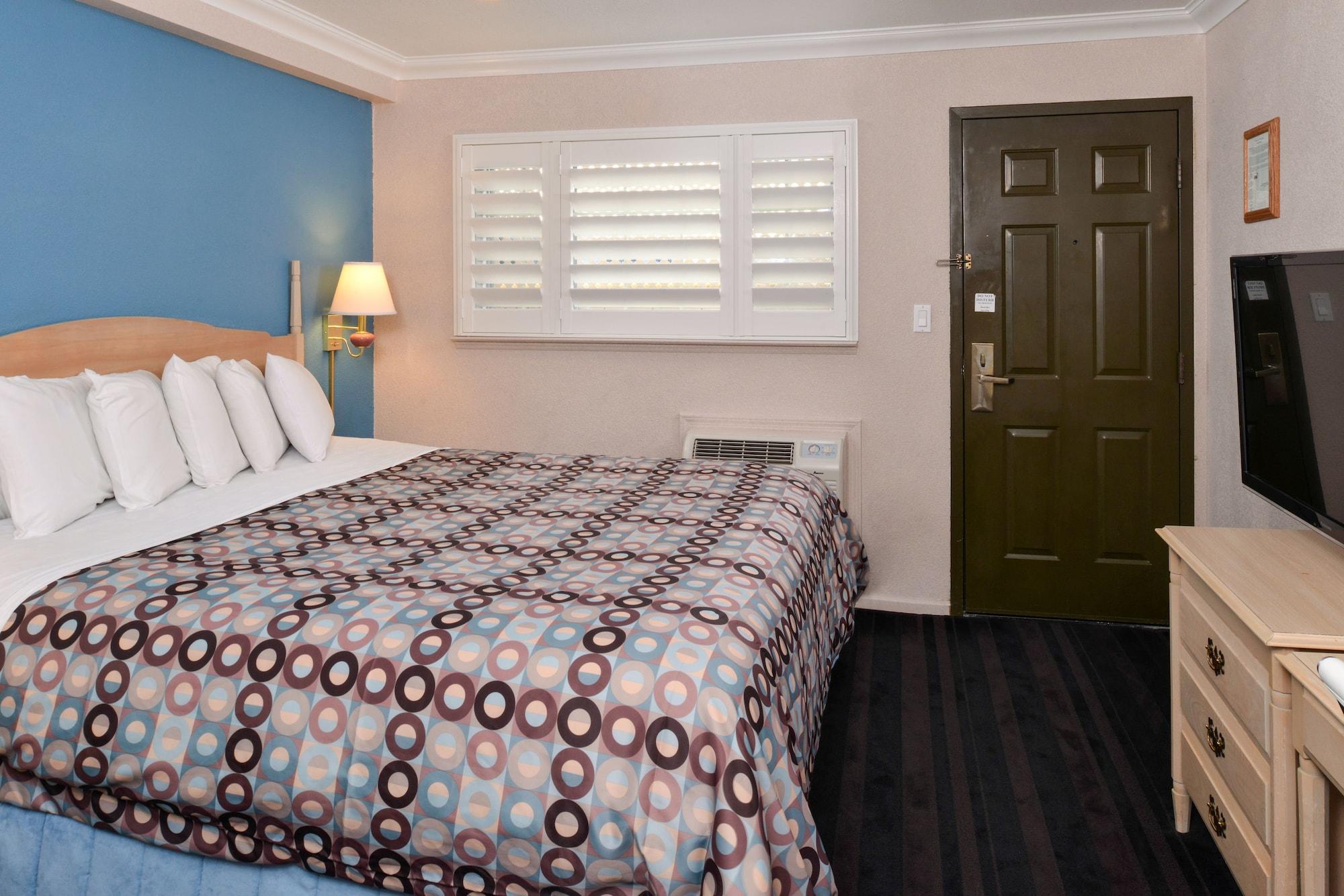 Napa Valley Hotel & Suites Exterior photo